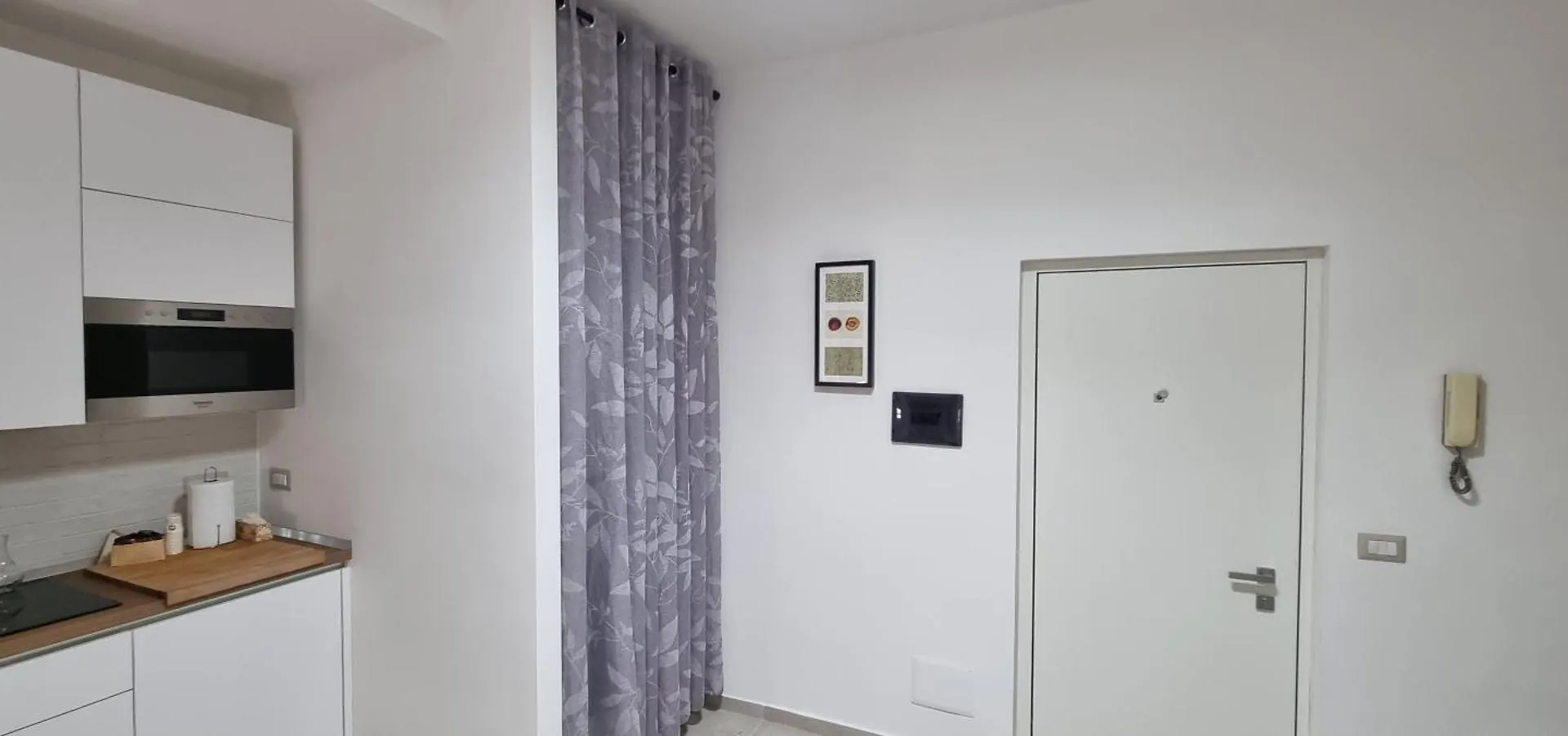 La Dimora Di Ale Apartment Naples Italy